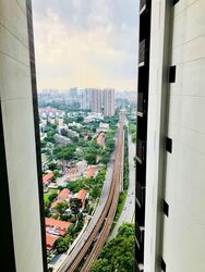 Commonwealth Towers (D3), Condominium #587766401